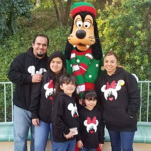 Meet your Posher, Ines